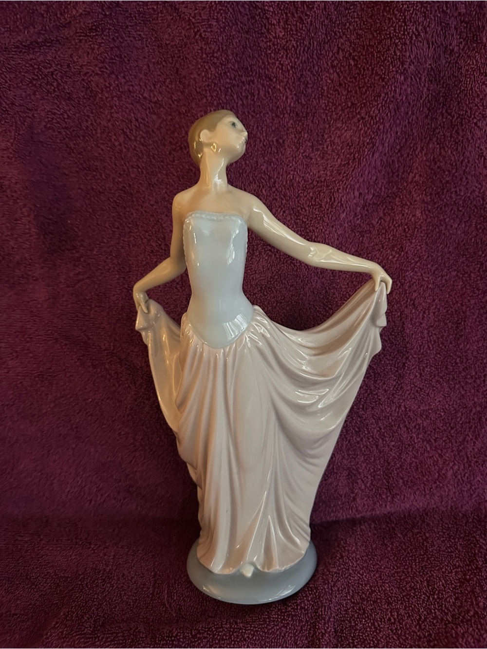 Lladro Vintage Figurine "The Dancer" #5050, 1979 Retired